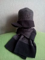 Лот: 14962204. Фото: 3. Детская шапка + шарф (комплект... Дети растут