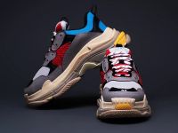 Лот: 17093932. Фото: 3. Кроссовки Balenciaga Triple S... Одежда, обувь, галантерея