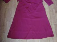 Лот: 7229461. Фото: 2. Комплект из юбки и пиджака красного... Женская одежда