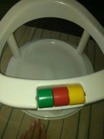 Лот: 11948086. Фото: 2. Стульчик для ванны. Кормление и уход, гигиена