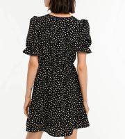 Лот: 18893508. Фото: 4. Новое платье 42 размер. Красноярск