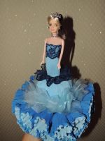 Лот: 6154634. Фото: 2. Кукла из конфет рафаэлло на день... Цветы, букеты