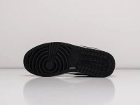 Лот: 19283339. Фото: 4. Кроссовки Nike Air Jordan 1 Mid... Красноярск