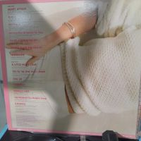 Лот: 20028299. Фото: 2. Olivia Newton-John ‎– Greatest... Коллекционирование, моделизм