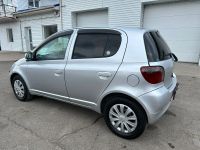 Лот: 21720334. Фото: 9. Toyota Vitz 2001