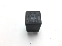 Лот: 20396686. Фото: 2. Реле Volkswagen Golf 1986 321955531A... Автозапчасти