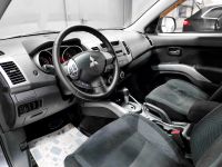 Лот: 21643069. Фото: 7. Mitsubishi Outlander, II 2.4 CVT...