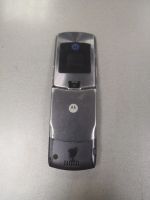 Лот: 21024078. Фото: 4. Motorola razr V3i включается