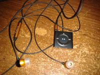 Лот: 3060367. Фото: 2. Ipod Shuffle 2 gb Продажа или... Аудиотехника