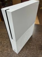 Лот: 21641297. Фото: 3. Игровая приставка Xbox One S... Компьютеры, оргтехника, канцтовары