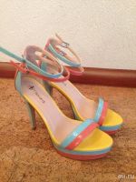 Лот: 8863491. Фото: 2. Цветные туфли T.Taccardi, Р.38. Женская обувь