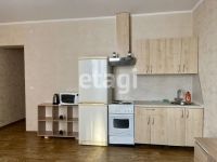 Лот: 25077710. Фото: 2. Сдам 1-комн. кв. 51 кв.м. Красноярск... Аренда