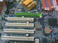 Лот: 4136439. Фото: 6. Материнская плата GigaByte GA-8IPE1000-G...