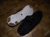 Лот: 1130376. Фото: 3. Nike цвет черный-золото 42-43р. Одежда, обувь, галантерея