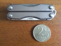 Лот: 5829756. Фото: 2. Leatherman Squirt P4 (серый) мини-мультитул... Туризм
