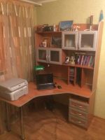 Лот: 5521352. Фото: 2. Стол компьютерный. Офисная мебель и домашние кабинеты