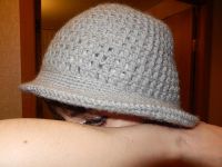 Лот: 7104552. Фото: 2. Мохеровая шляпка-шапка, тепленькая... Женская одежда