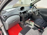 Лот: 21720334. Фото: 15. Toyota Vitz 2001