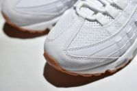 Лот: 10023216. Фото: 3. Кроссовки Nike Air Max 95_. Одежда, обувь, галантерея