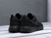 Лот: 13037128. Фото: 3. Кроссовки Nike Roshe Run. Одежда, обувь, галантерея