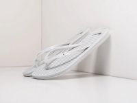 Лот: 17097519. Фото: 2. Сланцы Nike (19093). Женская обувь