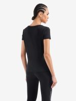 Лот: 24610233. Фото: 2. Футболка женская EA7 T-Shirt... Спортивная одежда