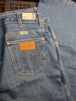 Лот: 17973910. Фото: 4. Женские джинсы Wrangler Mom Relaxed... Красноярск