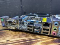 Лот: 19056282. Фото: 2. Материнская плата ASrock B75M-DGS... Комплектующие