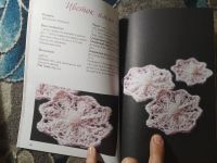 Лот: 25650439. Фото: 3. Вяжем спицами Ники Эпштейн Изысканные... Литература, книги