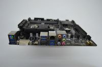 Лот: 17678890. Фото: 2. Материнская плата gigabyte z370m... Комплектующие