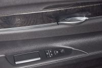 Лот: 23910643. Фото: 10. BMW 7-Series 2014