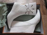 Лот: 6150043. Фото: 3. Полусапожки белые,кожаные,нарядные... Одежда, обувь, галантерея