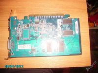Лот: 1516373. Фото: 2. Видеокарта GIGABYTE GV-RX60P128DE. Комплектующие