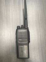 Лот: 16285121. Фото: 2. Речная радиостанция Motorola GP-340. Радиостанции