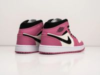 Лот: 20233762. Фото: 3. Кроссовки Nike Air Jordan 1 Mid... Одежда, обувь, галантерея