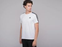 Лот: 17133285. Фото: 2. Футболка Adidas (19475). Мужская одежда