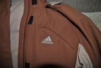 Лот: 7798598. Фото: 2. Продам куртку Adidas, женскую... Женская одежда