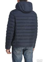 Лот: 10364973. Фото: 4. Продам зимнюю куртку синтепон. Красноярск
