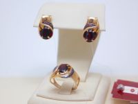 Лот: 13865177. Фото: 3. ЗОЛОТЫЕ СЕРЬГИ 4,58 ГРАММ. Красноярск