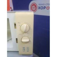 Лот: 25889021. Фото: 2. Микроволновая печь ELENBERG MS-1700... Мелкая бытовая техника