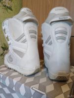 Лот: 13869340. Фото: 6. Ботинки сноубордические Burton...