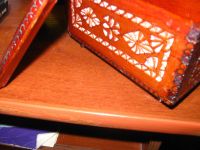 Лот: 15424333. Фото: 3. Деревянная шкатулка ручной работы. Коллекционирование, моделизм