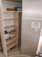 Лот: 13355316. Фото: 5. Радиусный шкаф светлый