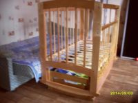Лот: 4683975. Фото: 6. Деревянная кроватка-качалка-маятник...