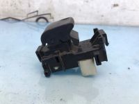 Лот: 24308490. Фото: 3. кнопка стеклоподъемника toyota... Авто, мото, водный транспорт