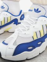 Лот: 25369221. Фото: 8. Кроссовки женские adidas Ozweego...