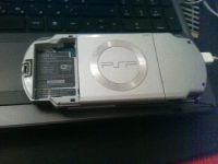 Лот: 3359122. Фото: 2. PSP Slim 2006 Прошитая + 4gb original... Игровые приставки, консоли, видеоигры