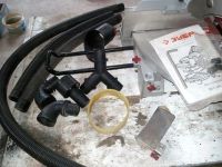 Лот: 11849209. Фото: 3. Торцовочная пила Зубр ЗПТ-305-1800-ЛР. Строительство и ремонт