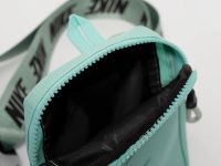 Лот: 24974147. Фото: 3. Наплечная сумка Nike. Одежда, обувь, галантерея