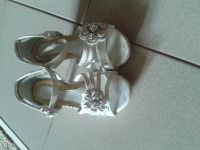 Лот: 4545954. Фото: 2. туфли на девочку на каблучке(маленькая... Обувь